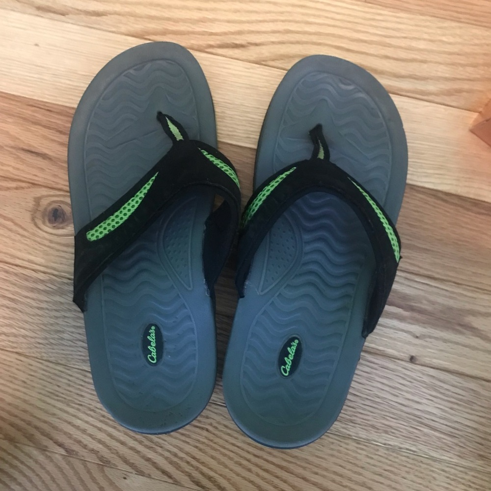 Cabelas Flip Flops